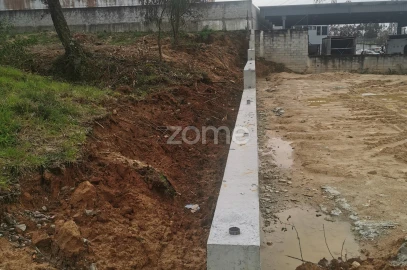 Terreno para Venda em Canelas