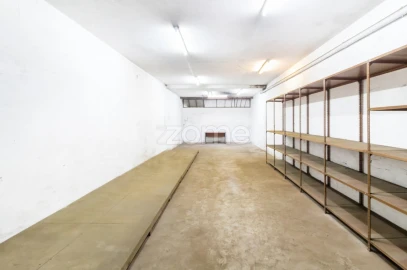 Negócio para Venda em Cedofeita, Santo Ildefonso, Sé, Miragaia, São Nicolau e Vitória