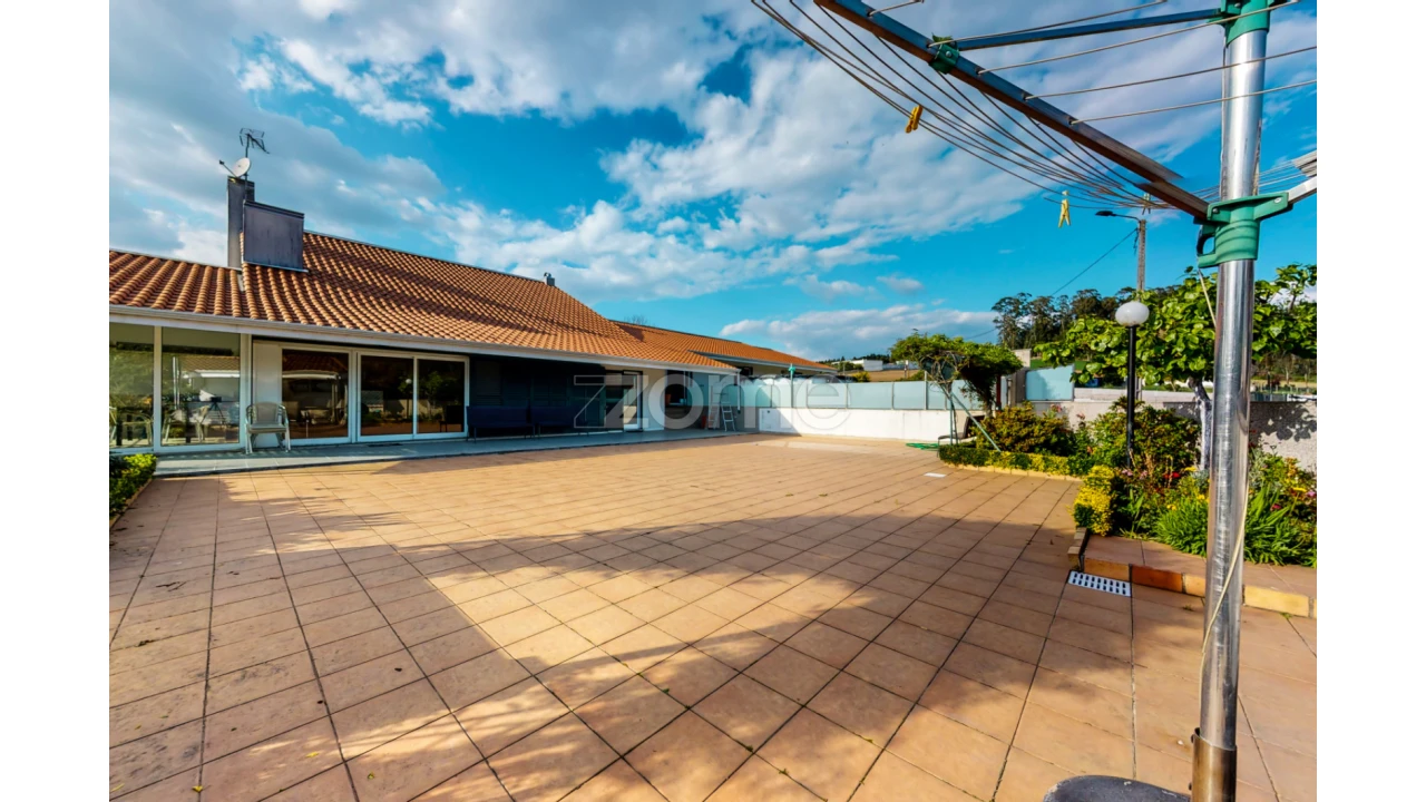 Moradia T5 para Venda em Bagunte, Ferreiró, Outeiro Maior e Parada Foto 7