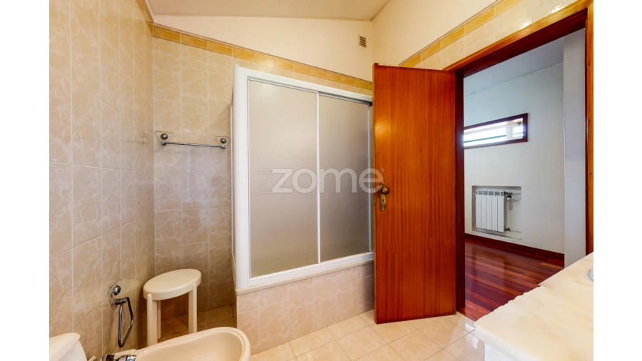 Moradia T5 para Venda em Bagunte, Ferreiró, Outeiro Maior e Parada Foto 26