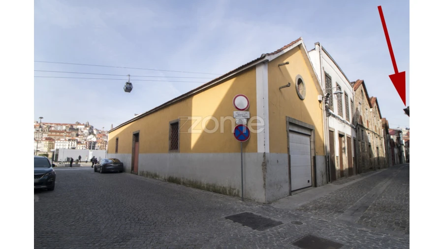 Prédio para Venda em Santa Marinha e São Pedro da Afurada Foto 25