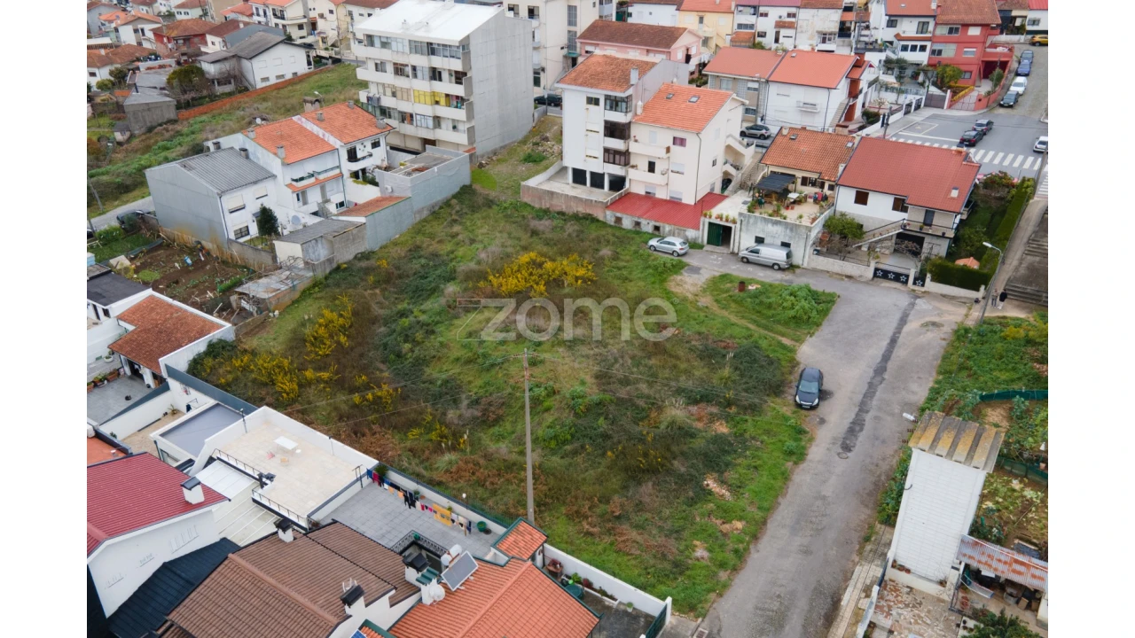Terreno para Venda em Ermesinde Foto 8