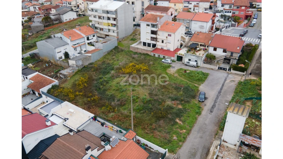 Terreno para Venda em Ermesinde Foto 8
