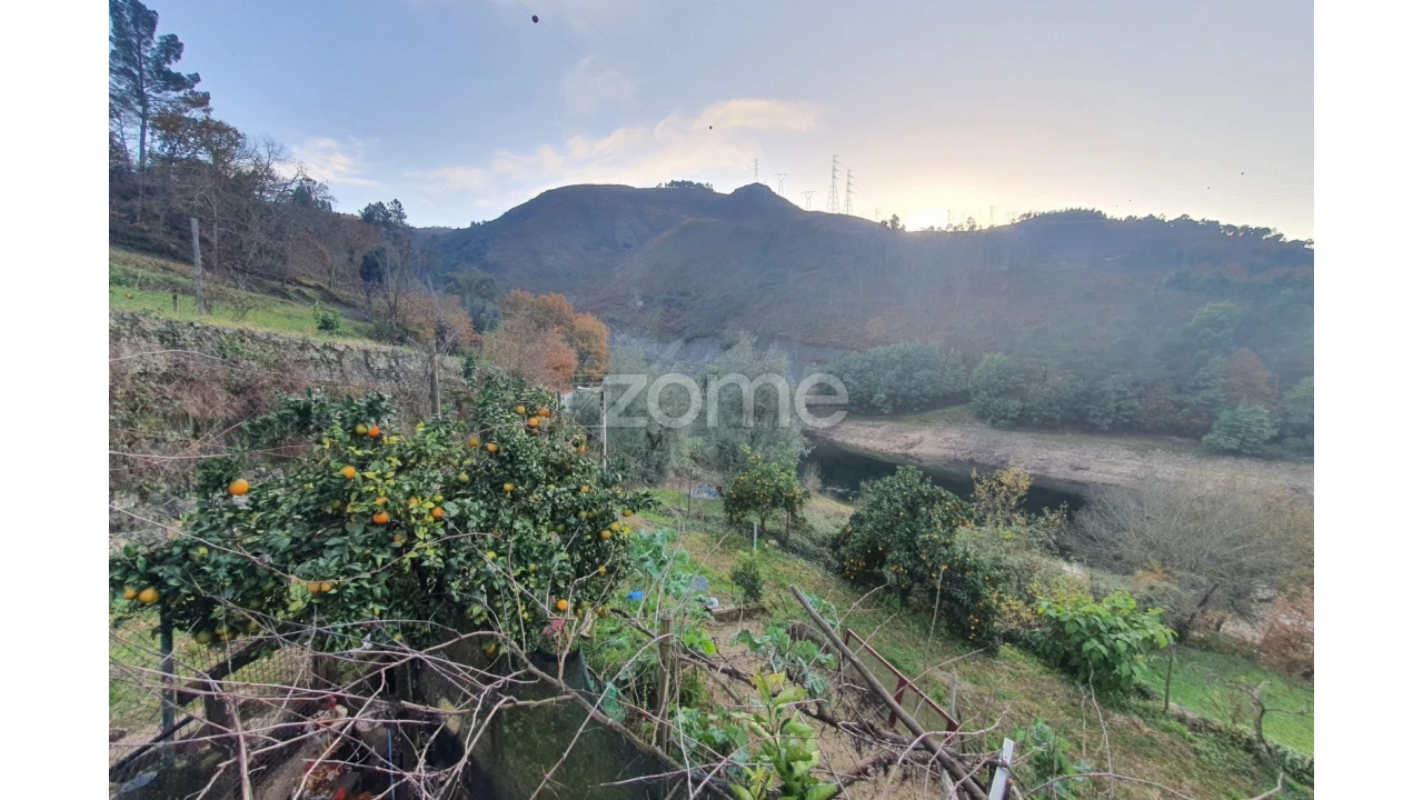 Terreno para Venda em Ferral Foto 8