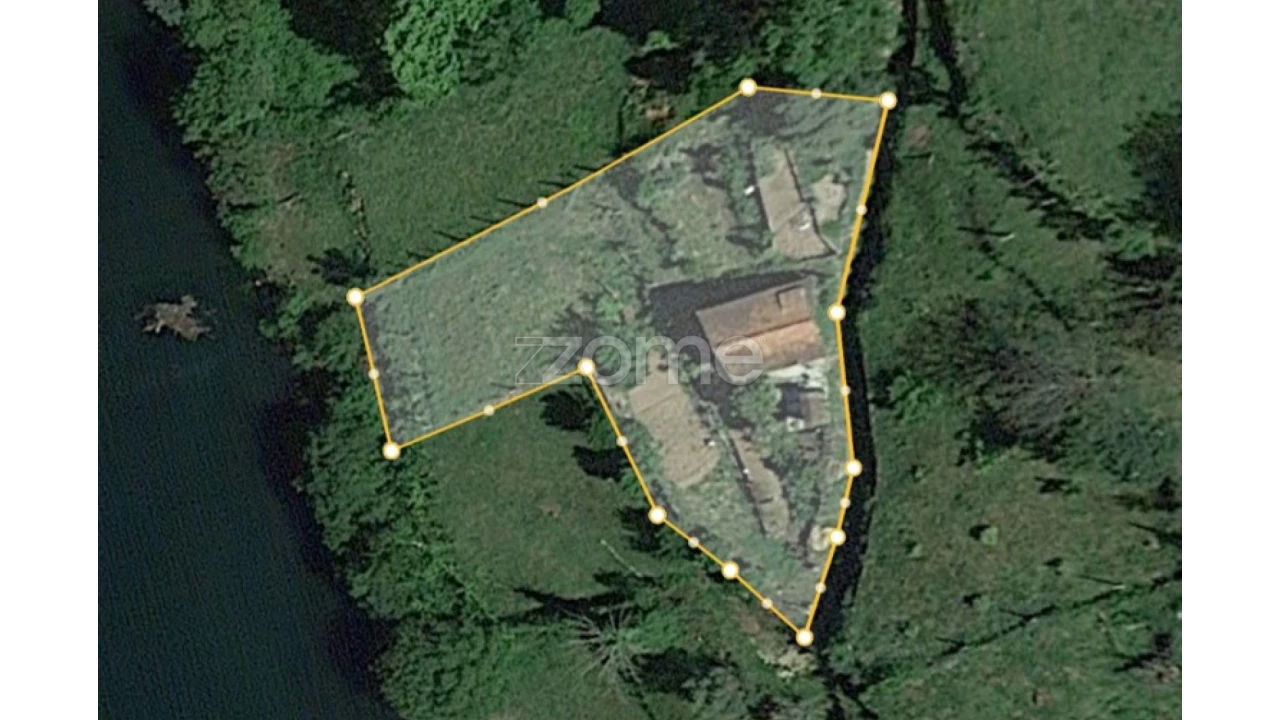 Terreno para Venda em Ferral Foto 2