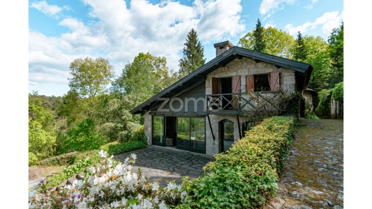 Moradia T5 para Venda em Caniçada e Soengas Foto 29