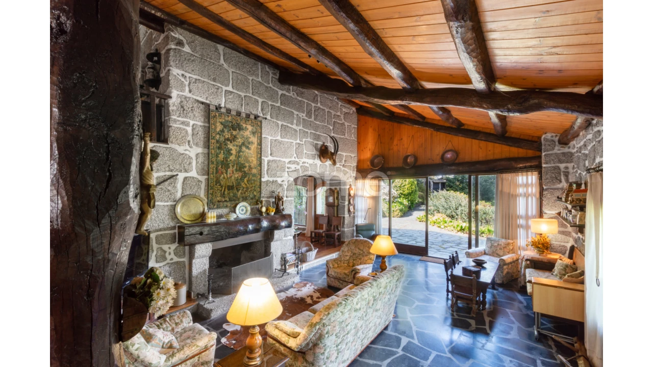 Moradia T5 para Venda em Caniçada e Soengas Foto 5