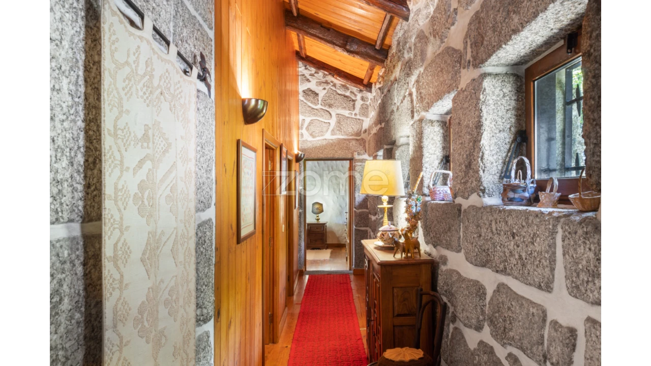 Moradia T5 para Venda em Caniçada e Soengas Foto 20