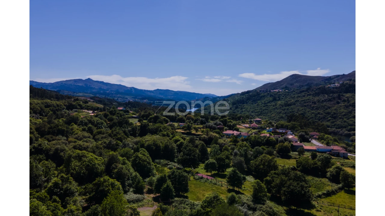 Terreno para Venda em Britelo Foto 17