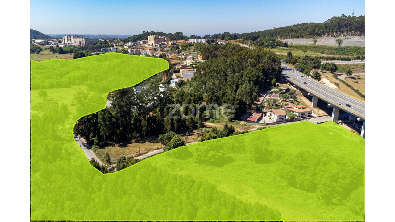 Terreno para Venda em Pedroso e Seixezelo Foto 2