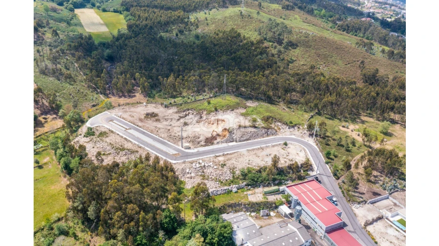Terreno para Venda em Galegos Foto 10