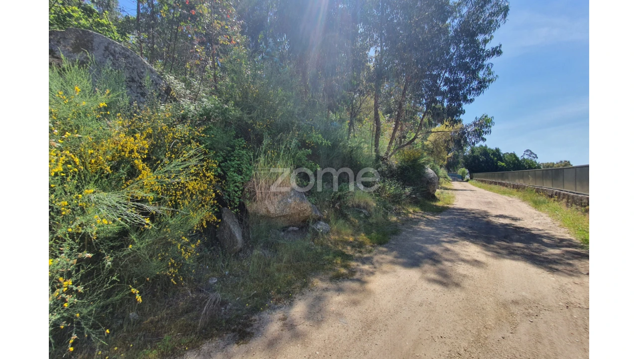 Terreno para Venda em Airo Foto 6