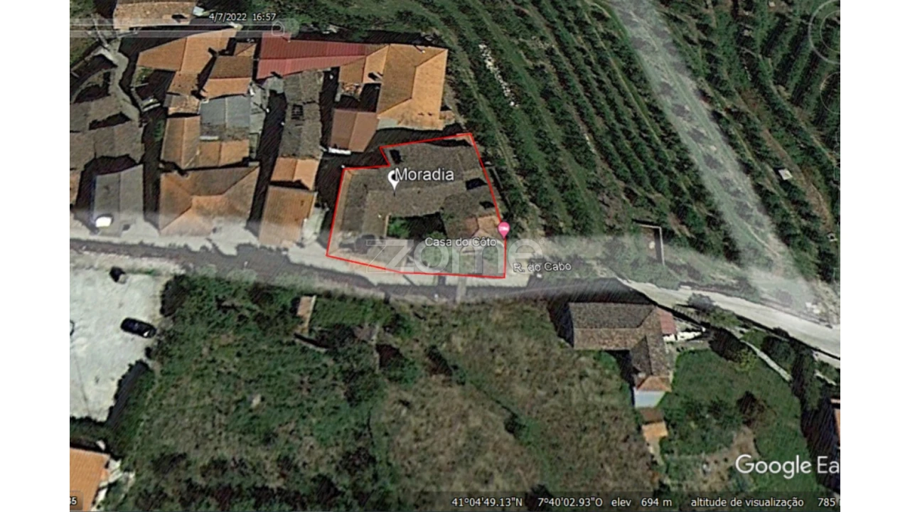 Moradia T5 para Venda em São Martinho das Chãs Foto 27