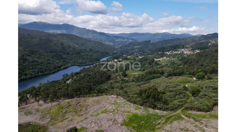 Terreno para Venda em Britelo Foto 10