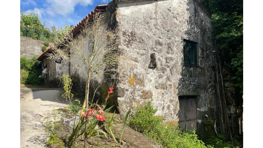 Moradia T5 para Venda em Britelo Foto 15