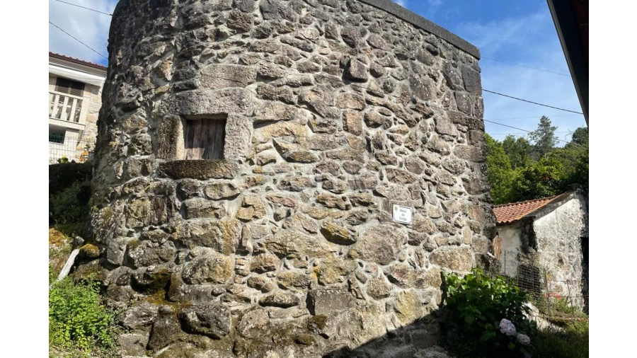 Moradia T5 para Venda em Britelo Foto 2