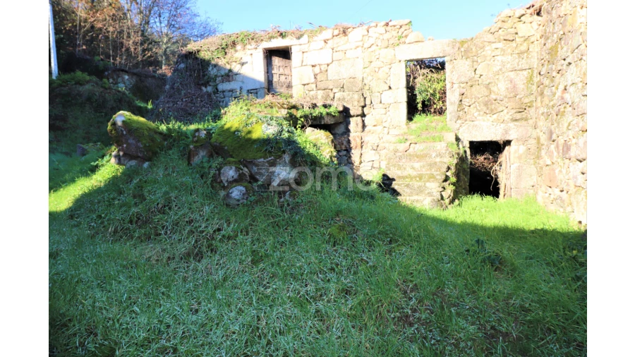 Moradia T2 para Venda em Touvedo (São Lourenço e Salvador) Foto 11