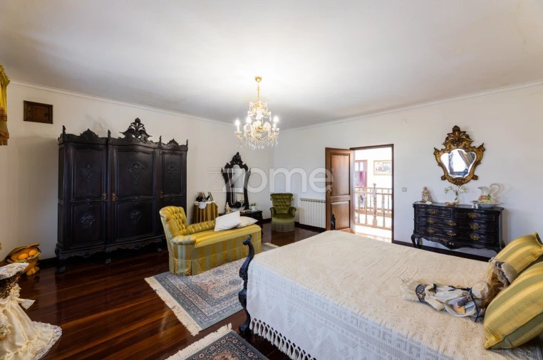 Quinta T6 para Venda em Palmeira Foto 49