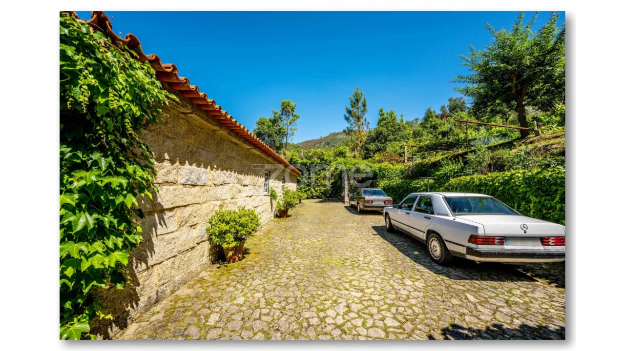 Moradia T3 para Venda em Arouca e Burgo Foto 8