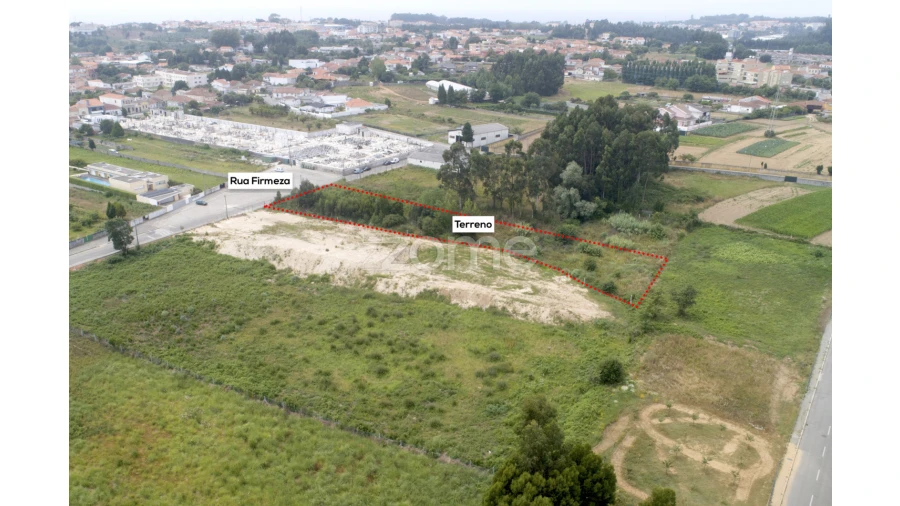 Terreno para Venda em Serzedo e Perosinho Foto 10