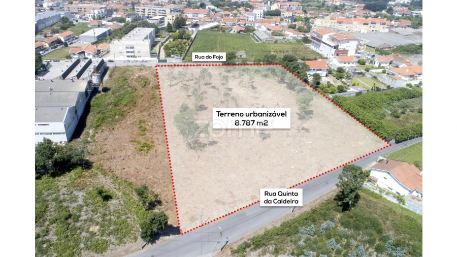 Terreno para Venda em Serzedo e Perosinho Foto 3