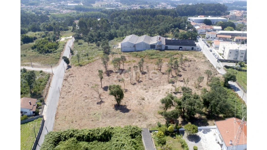 Terreno para Venda em Serzedo e Perosinho Foto 15