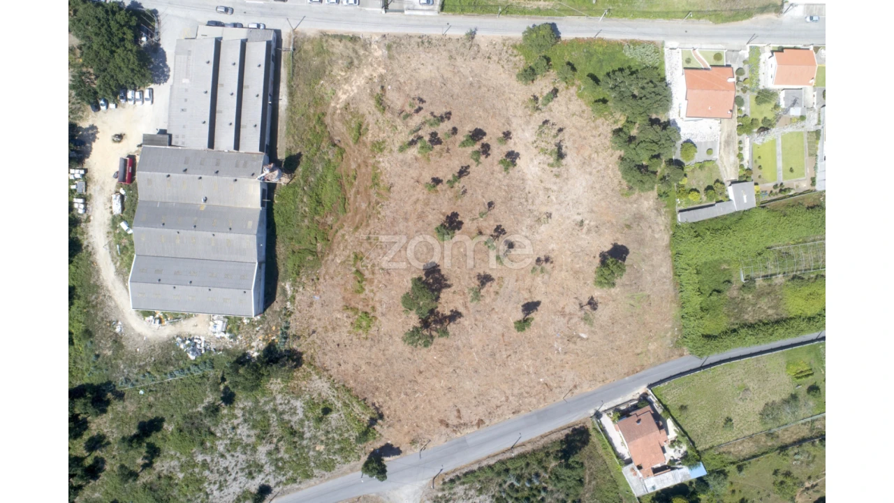 Terreno para Venda em Serzedo e Perosinho Foto 5