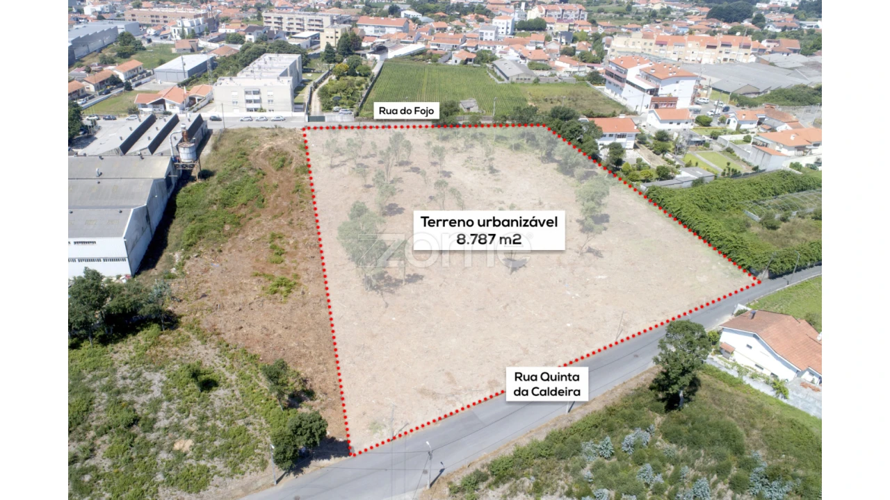Terreno para Venda em Serzedo e Perosinho Foto 3