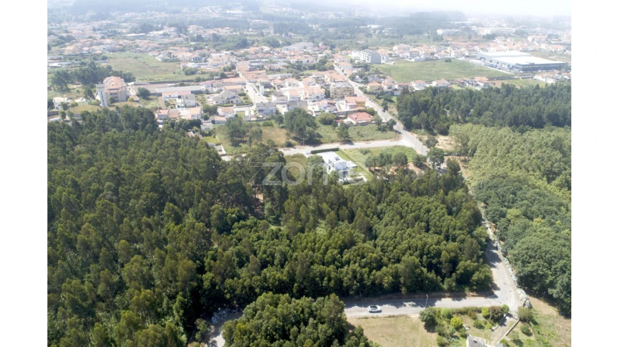 Terreno para Venda em Serzedo e Perosinho Foto 23