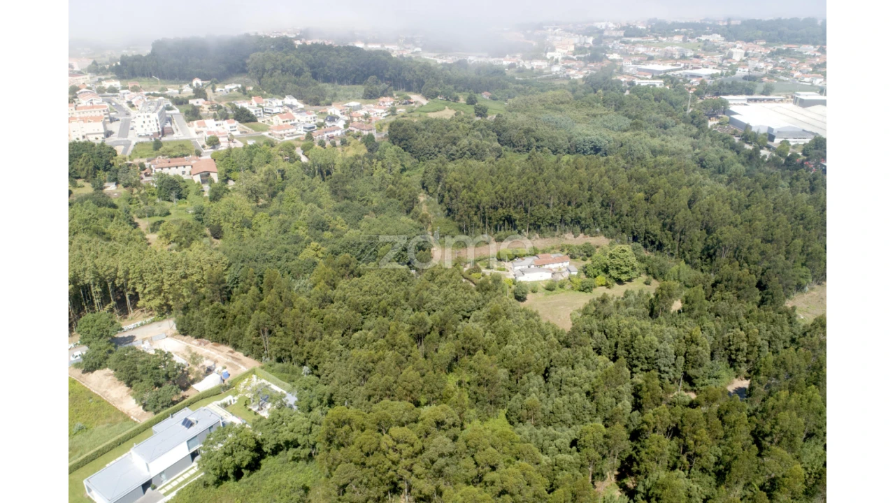 Terreno para Venda em Serzedo e Perosinho Foto 20