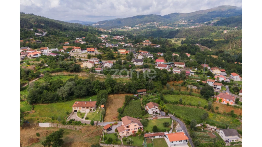 Terreno para Venda em Souto Foto 16