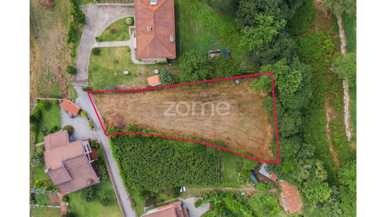 Terreno para Venda em Souto Foto 3