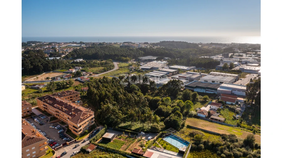 Terreno para Venda em Serzedo e Perosinho Foto 5