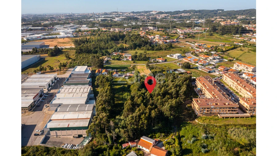 Terreno para Venda em Serzedo e Perosinho Foto 9