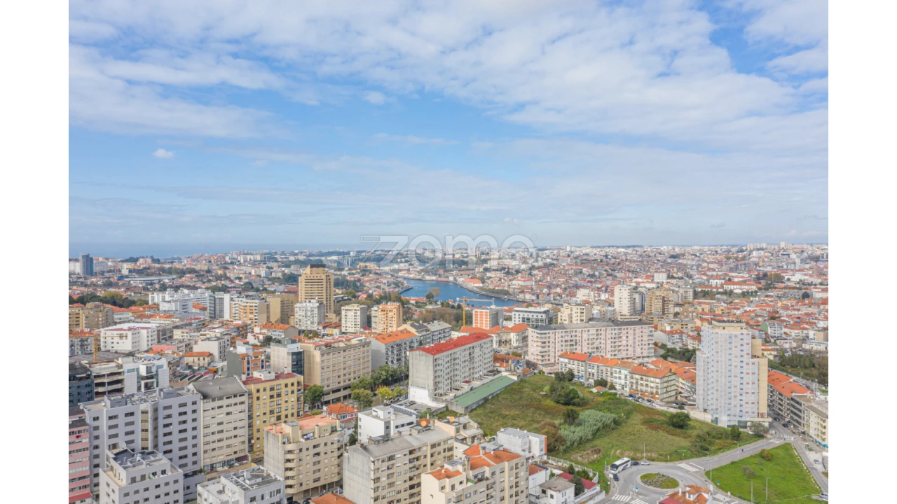 Negócio para Venda em Mafamude e Vilar do Paraíso Foto 19