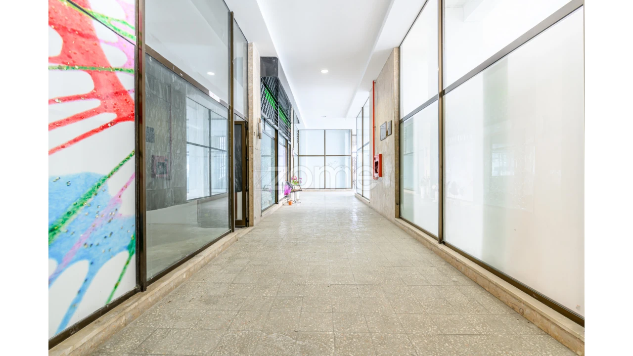 Negócio para Venda em Mafamude e Vilar do Paraíso Foto 11