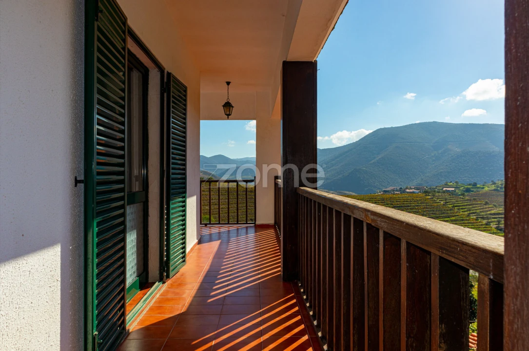 Quinta T5 para Venda em Seixo de Ansiães Foto 41