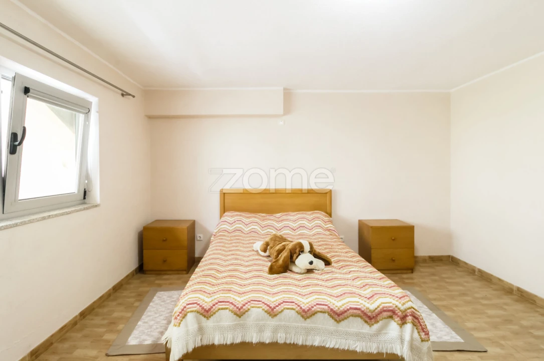 Moradia T6 para Venda em Campo e Sobrado Foto 50