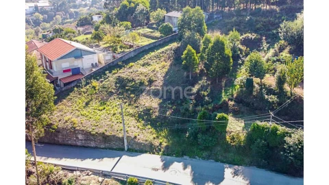 Terreno para Venda em Sandim, Olival, Lever e Crestuma