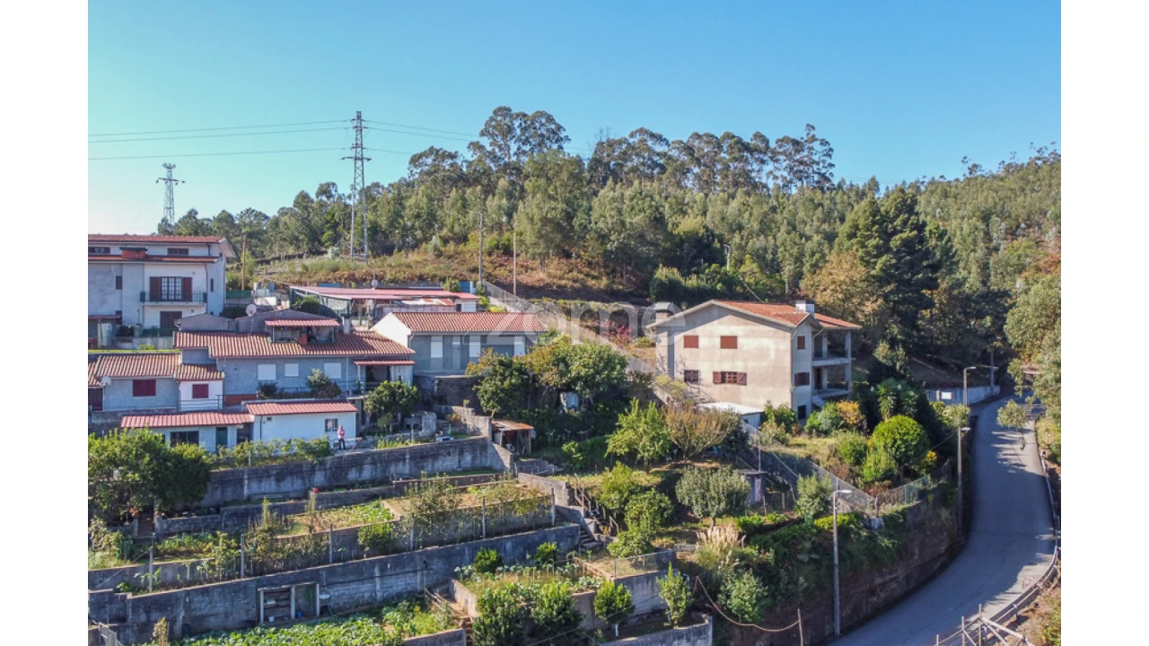 Terreno para Venda em Sandim, Olival, Lever e Crestuma Foto 4