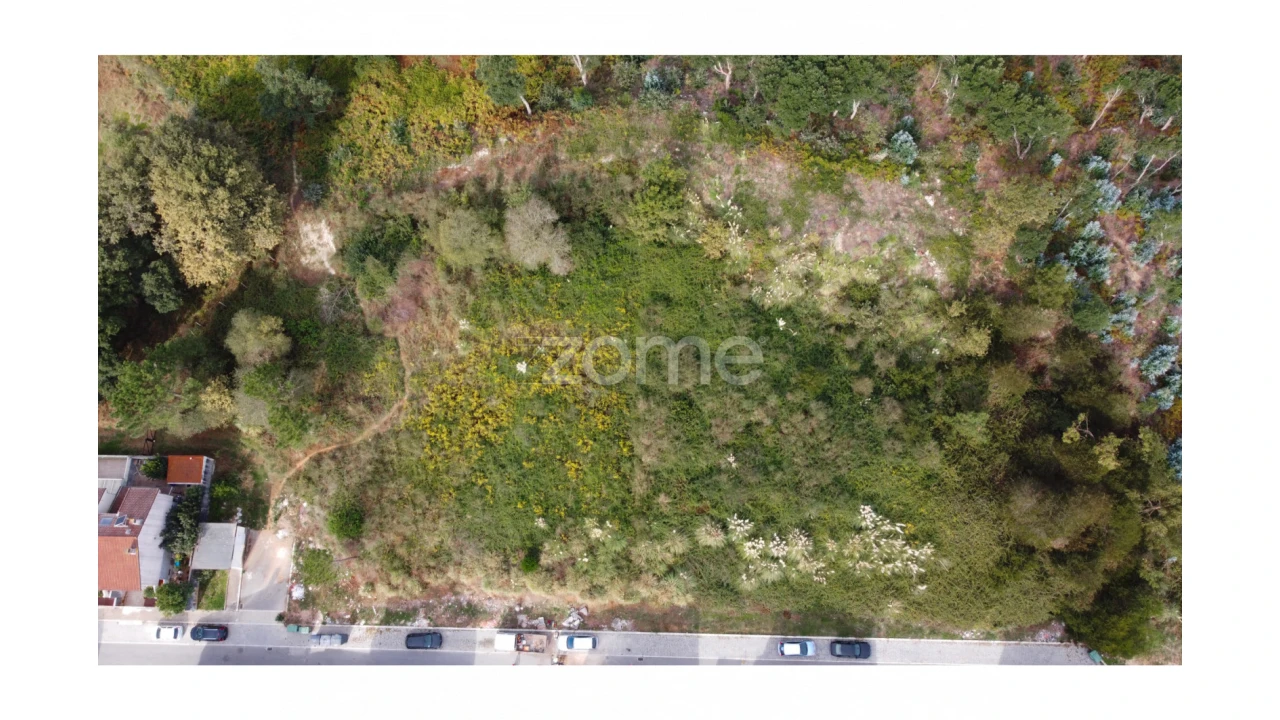 Terreno para Venda em Vilar de Andorinho Foto 4