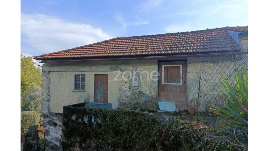 Moradia T1 para Venda em Rossas Foto 2