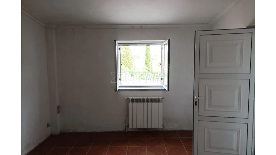 Moradia T2 para Venda em Terras de Massueime