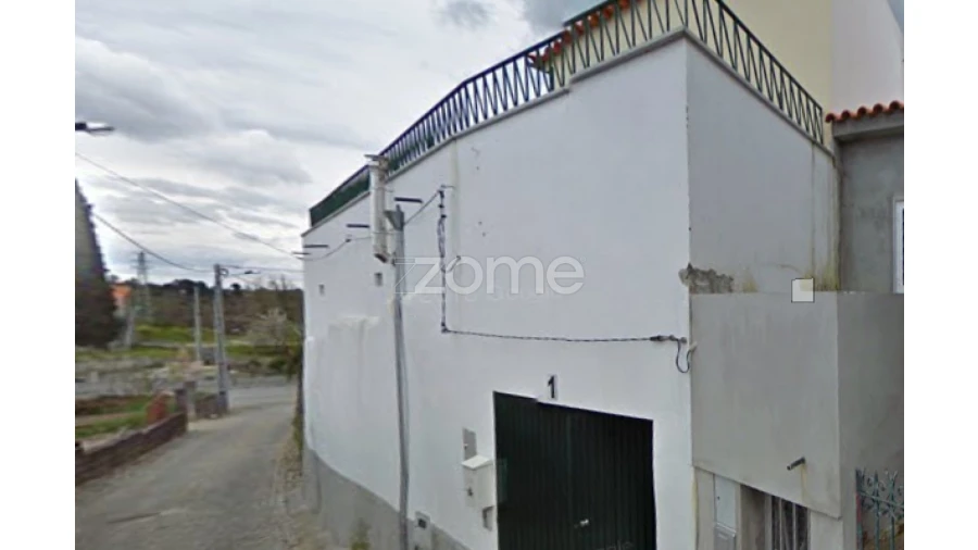 Moradia T2 para Venda em Terras de Massueime Foto 2