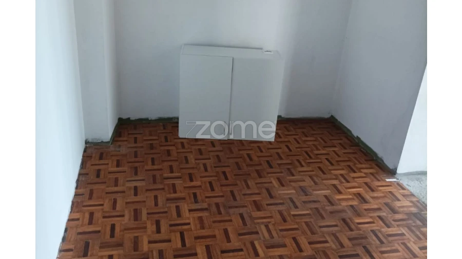 Moradia T2 para Venda em Terras de Massueime Foto 7