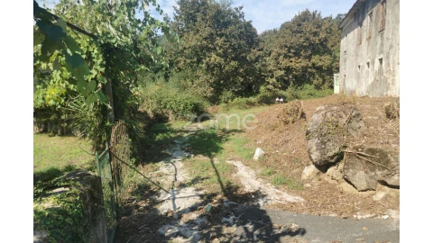 Terreno para Venda em Sandim, Olival, Lever e Crestuma