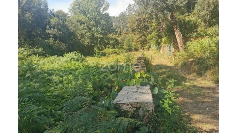 Terreno para Venda em Sandim, Olival, Lever e Crestuma