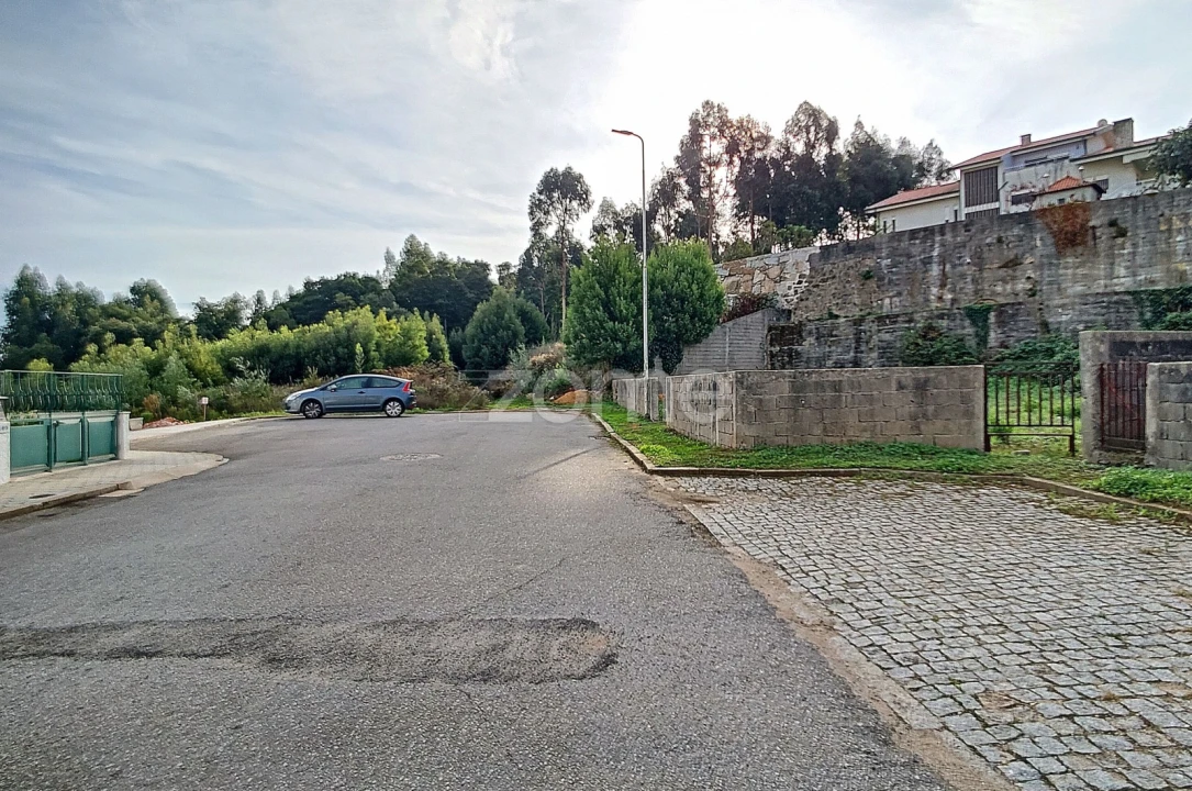 Terreno para Venda em Vilar de Andorinho Foto 6