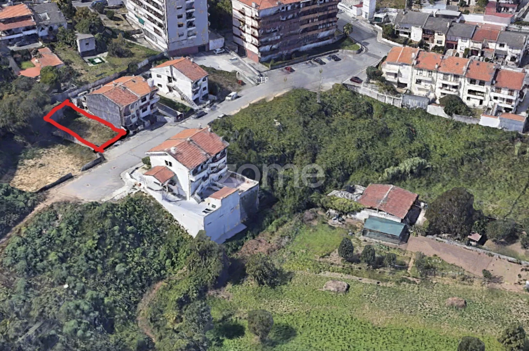 Terreno para Venda em Vilar de Andorinho Foto 9