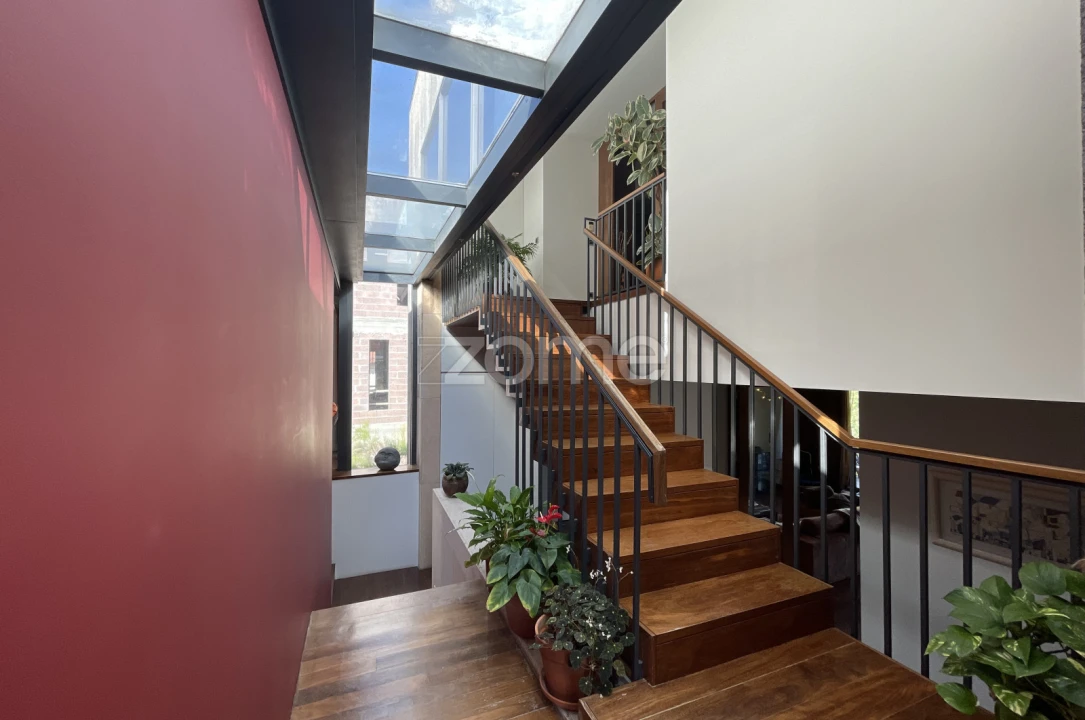 Moradia T5 para Venda em Escapães Foto 5